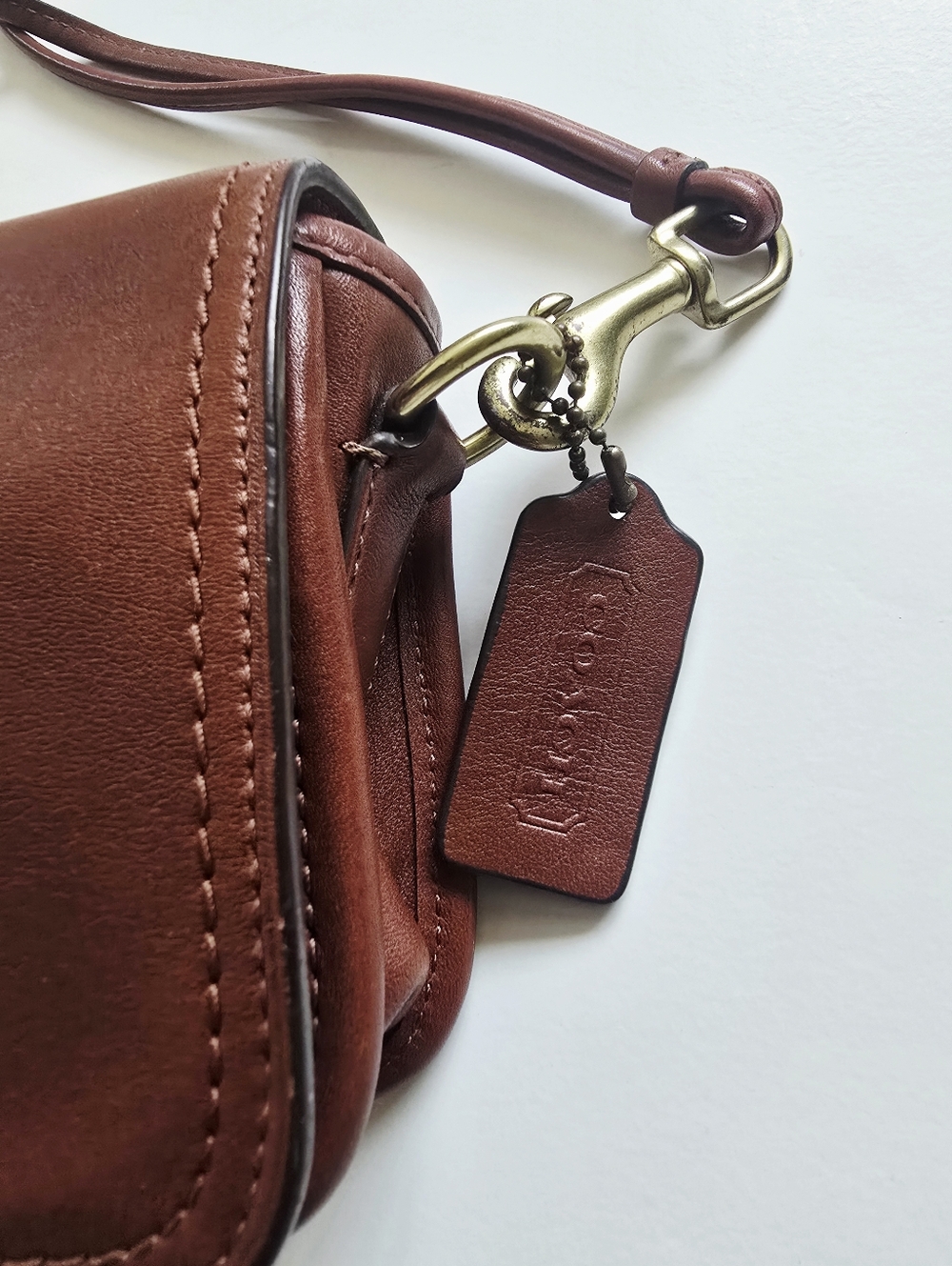 COACH VTG Y2k Legacy Cognac Leather Penny Crossbody Purse Tassels Turnlock - Picture 10 of 16